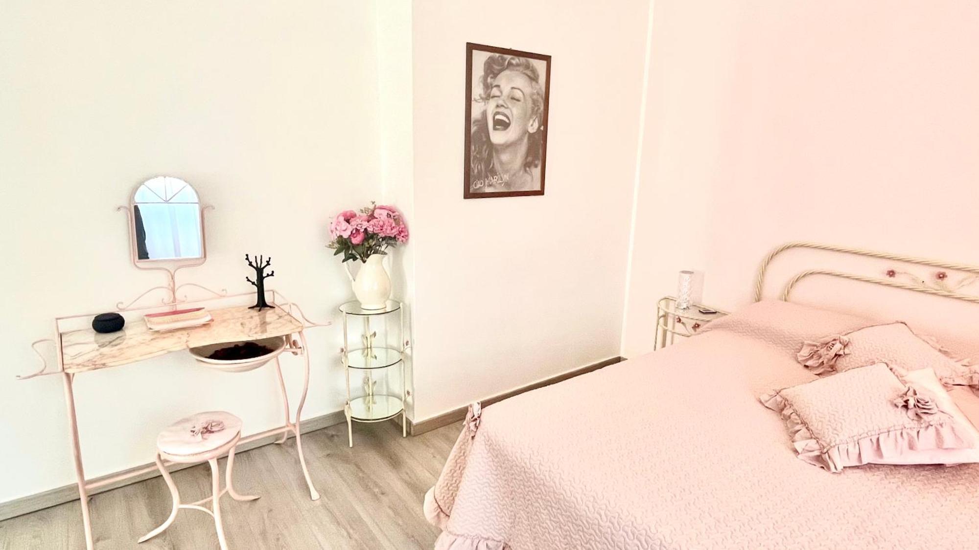 La Casa Di Marilyn Lejlighed Napoli Eksteriør billede